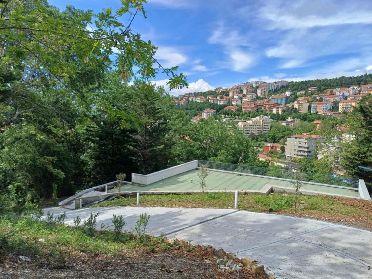 Casa Vacanze Montebello Trieste Luaran gambar